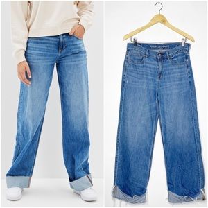 American Eagle Wide Leg Low Rise Skater Jeans Size 6 Short